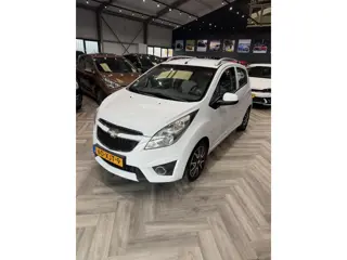 Chevrolet Spark 1.0 16V LT White Limited Edition Bi-Fuel