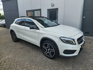 Mercedes-Benz GLA-klasse 200 AMG Night Pakket 12-2015 Wit Pa