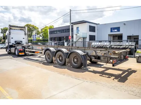 Fruehauf CONTAINERCHASSIS 40' (bj 2007)