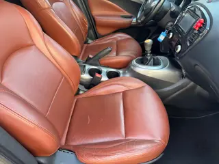 Foto 18 van Nissan Juke 1.6 DIG-T LEDER KLIMA TREKHAAK 190PK APK NIEUW