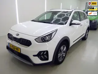 Kia Niro 1.6 GDi Hybrid DynamicLine Style Pack 141PK / Pano-Dak / 1EIG / Virtual / Camera / Navi / A