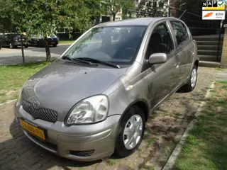 Toyota Yaris 1.3 VVT-i Sol// VOL AUTOMAAT//KM ORG 75836 MET AUTOPAS//