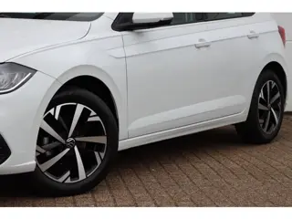 Foto 19 van Volkswagen Polo 1.0 TSI Life 95pk DSG7