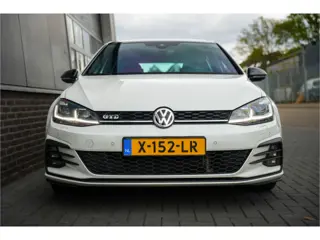 Foto 17 van Volkswagen Golf 7.5 2.0 TDI GTD 184 pk /Automaat/ Pano-Dak/ Sport-Stoelen/ Stoel.Verw/ Adap.Cruise/