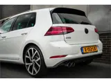 Foto 29 van Volkswagen Golf 7.5 2.0 TDI GTD 184 pk /Automaat/ Pano-Dak/ Sport-Stoelen/ Stoel.Verw/ Adap.Cruise/