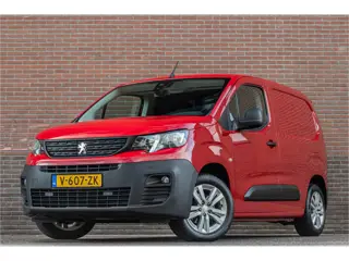Peugeot Partner 1.6 BlueHDI Premium, 128.000km NAP, Stoelverwarming, PDC, Trekhaak, Carplay, Airco, 