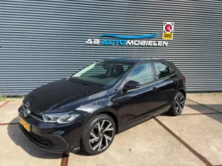 Volkswagen Polo 1.0 TSI Life APPLE CARPLAY/ PDC