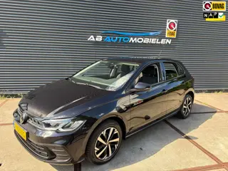 Volkswagen Polo 1.0 TSI Life APPLE CARPLAY/ PDC / CLIMA