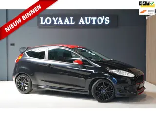 Ford Fiesta 1.0 EcoBoost Black Edition | NAVI | AIRCO | CRUISE | TREKHAAK | PDC | NAP | APK.