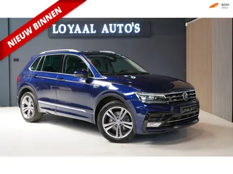 Volkswagen Tiguan 2.0 TSI 4Motion Highline | AUTOMAAT | PANO | 360 CAMERA | TREKHAAK | PDC | STOELVE
