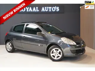 Renault Clio 1.2-16V Business Line | PANO | AIRCO | ELEK.RAMEN | APK | NAP.