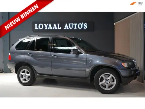 BMW X5 4.4i | AUT | PANO | NAVI | LEDER | TREKHAAK | PDC | APK.