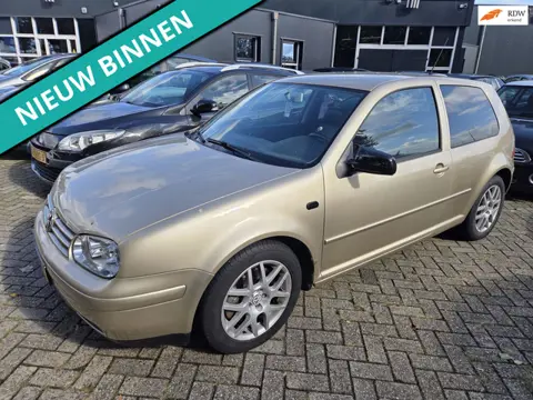 Volkswagen Golf 2.3 V5 Highline ORG NED AUTO ZO WEG PRIJSJE KOOPJE HOOR