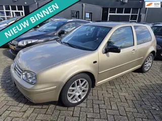Volkswagen Golf 2.3 V5 Highline ORG NED AUTO ZO WEG PRIJSJE KOOPJE HOOR