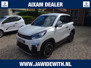 Ligier Brommobiel JS60 Chic Sun DCI, Airco, Stuurbekrachtiging, Achteruitrijcamera, Centrale deurver