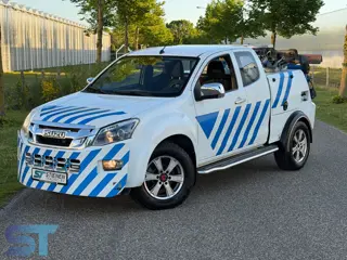 Isuzu D-Max 2.5TD Intercooler 4WD - AWU - Lepelwagen