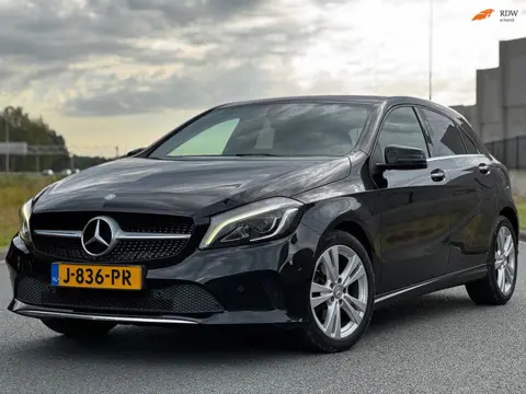 Mercedes-Benz A-klasse 160 Business|XENON|6BAK|STOELVERW|PSENSOR|HALFLEDER