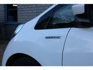 Foto 13 van Honda Jazz 1.4 Hybrid Elegance Trekhaak Navi Camera Panoramadak