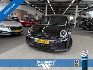 MINI 5-deurs 1.5 Cooper 136pk 5-drs. LEDER/NAVI/CARPLAY/CLIMA/CRUISE/PDC/LED