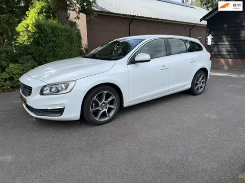 Volvo V60 2.0 D4 Momentum