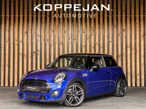 MINI 3-deurs 1.5 136PK Automaat John Cooper Works | JCW AERO KIT | JCW STUURWIEL | JCW SPORTSTOELEN 