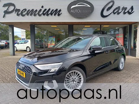 Audi A3 Sportback 35 TFSI AUTOMAAT|Business edition,Comfstoelen|Matrix LED|NAV|TREKH|VIRTUAL DASH