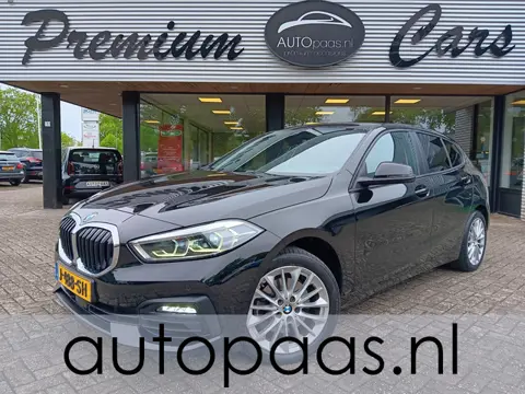 BMW 1-serie 118i 141pk Executive Edition|automaat|carplay|cruise|clima