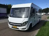 Foto 21 van Buerstner LYSEO T 690G AUTOMAAT