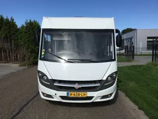 Foto 18 van Buerstner LYSEO T 690G AUTOMAAT