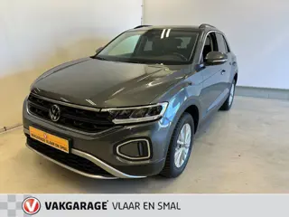Volkswagen T-ROC 1.0 TSI Life- 3d virtual cockpit-Lane + Front assist-Carplay spotify-Navigatie-Stoe