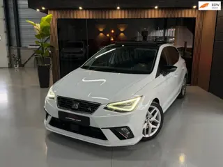 SEAT Ibiza 1.0 TSI 115PK FR Business PANO/CARPLAY/CAMERA/FUL