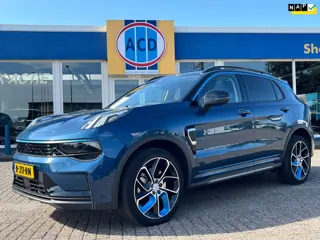 Lynk & Co 01 1.5 261pk PHEV 7DCTH | Orig. NL | PanoramaDak | 360 graden Camera | Carplay |