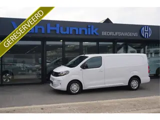 Opel Vivaro 2.0D 145PK EAT8 AUT L3H1 Apple CP, Cam, Betimmering, Trekhaak, Standkachel!! Nr. D01*