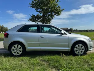 Foto 12 van Audi A3 1.2 TFSI Style DEALER onderhouden|Nieuwe distributie