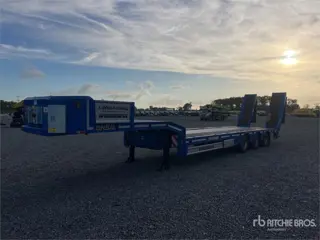 AYHAN unsal 3AYH Tri/A Lowboy Trailer (Unused) (bj 2026)