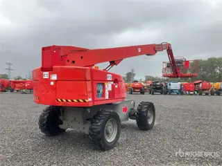 Haulotte HT23RTJ 4WD Diesel Telescopic Boom Lift (bj 2014)