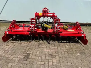 Kverneland H-Series rotorkopeg met hydraulische hefinrichting