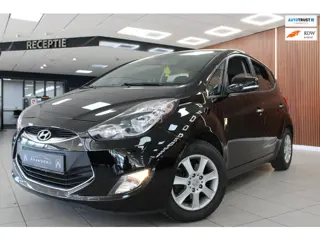 Hyundai IX20 1.6i Go! Automaat | Airco | Cruise control | Parkeersensoren | Stoel verwarming | Lm Ve