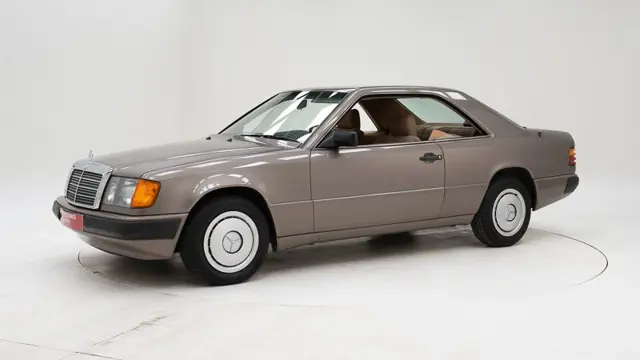 Mercedes-Benz 230 CE '88 CH79146