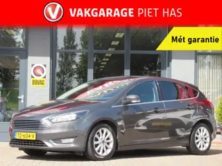 Ford Focus 1.0 Titanium | Clima-Airco | Navigatie | Parkeersensoren | Incl. Garantie | Trekhaak |