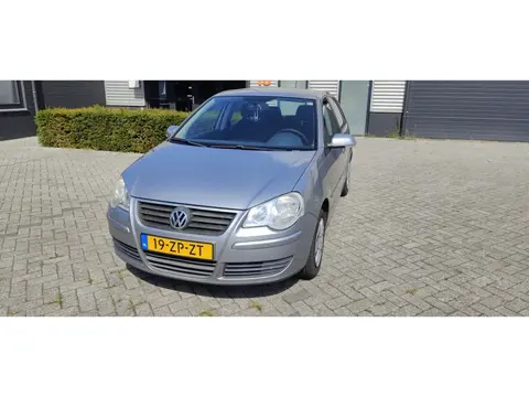 Volkswagen Polo 1.4-16V Optive (bj 2008)