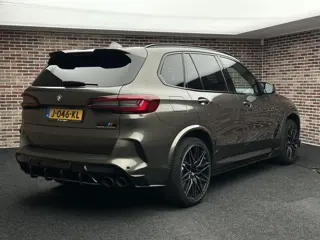 Foto 12 van BMW X5 M Competition Pano| Harman kardon| Head up