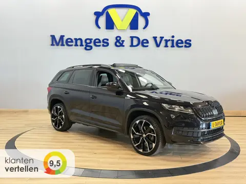 Škoda Kodiaq 1.5 TSI Sportline Plus 7p. Airco ECC | Panorama | trekhaak | Memory | Sfeer | 360 Camer