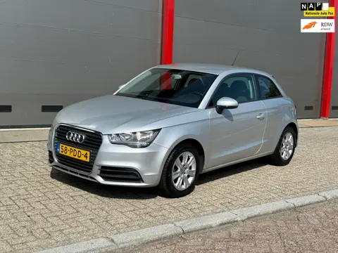 Audi A1 1.2 TFSI Attraction Pro Line
