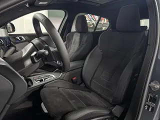 Foto 20 van BMW 1 Serie 120 M Sport Design Edition Panoramadak | Harman Kardon