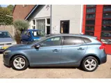 Foto 25 van Volvo V40 1.6 T2 Summum - Navi - Stoelverwarming