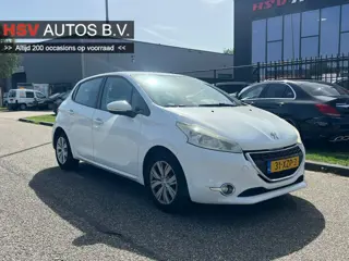 Peugeot 208 1.2 VTi Access navi airco 4-deurs org NL