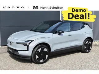 Volvo EX30 Single Motor Ext Range Plus Black Ed Europa 69 kWh | DEMO DEAL | Long Range | Harman Kard