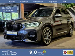 BMW X1 xDrive25e High Executive M-Sport | Panorama | 19" | HUD | Trekhaak | Camera | Stoelverwarming