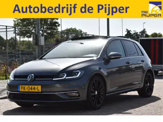 Volkswagen Golf 1.0 TSI Comfortline Business 111 pk | Open dak | Carplay | Stoelverwarming & massage